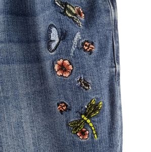 Democracy Embroidered Flex-ellent Jeans Size 8